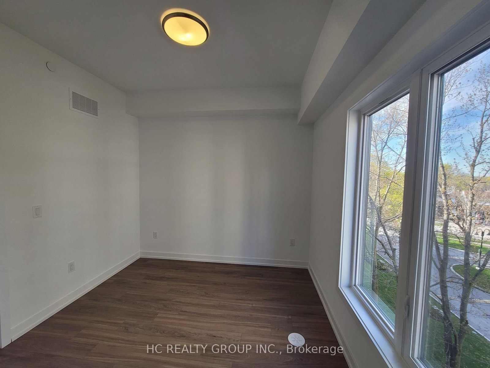 11 Calamint Lane • Toronto, ON photo 19