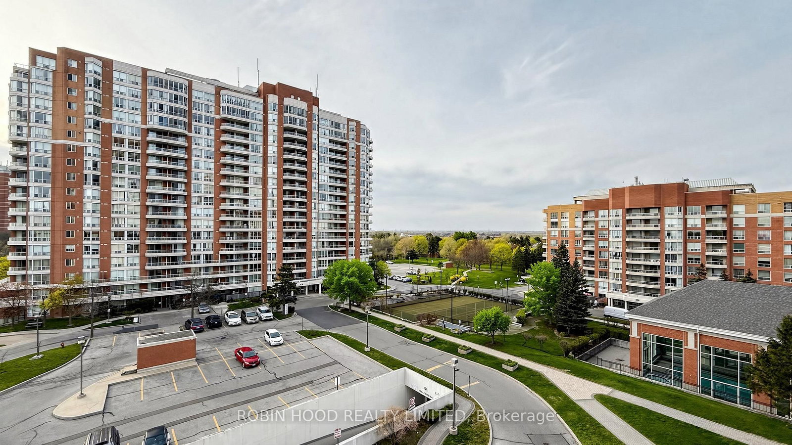 400 Mclevin Avenue, Unit 603 - Photo 32