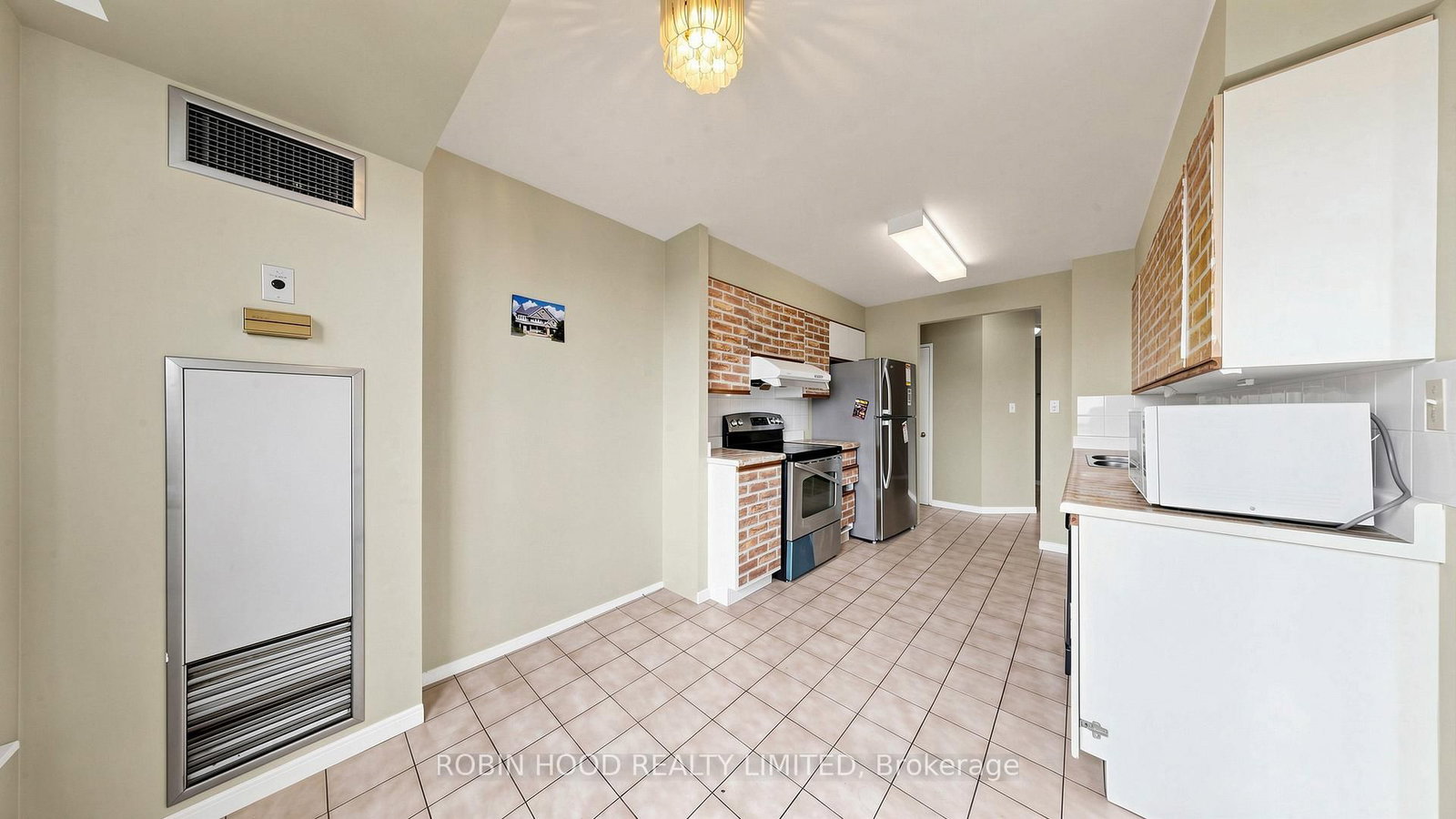 400 Mclevin Avenue, Unit 603 - Photo 9
