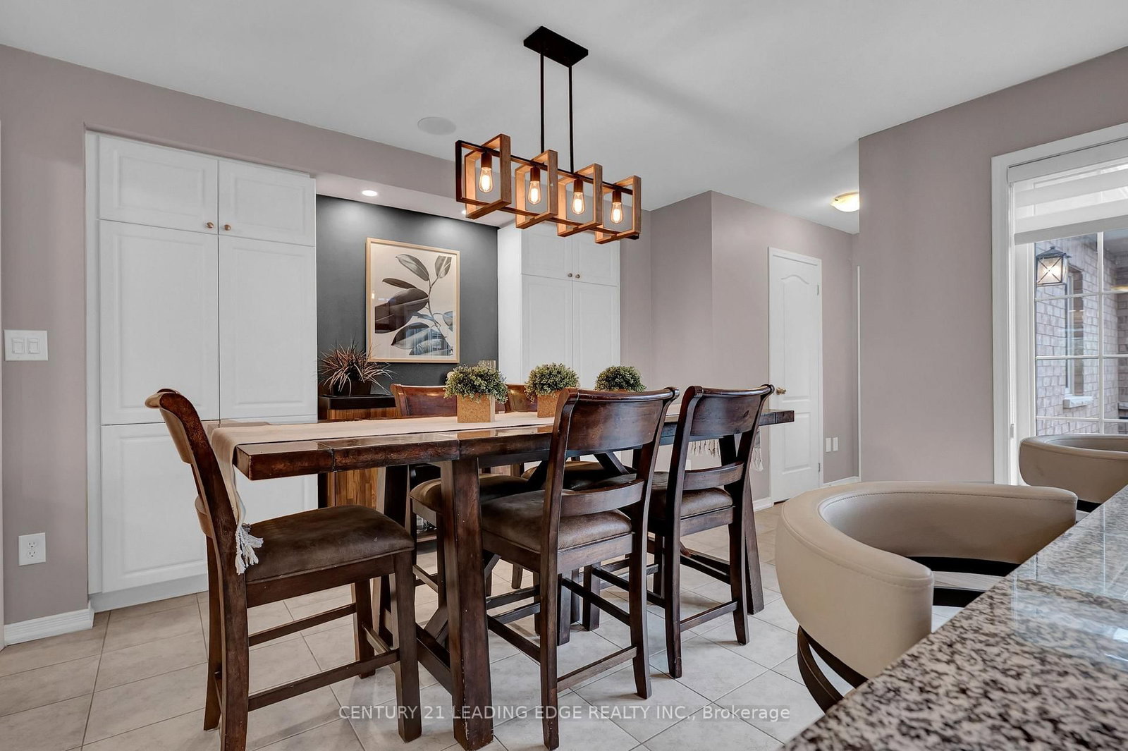178 W Britannia Avenue • Oshawa, ON photo 13