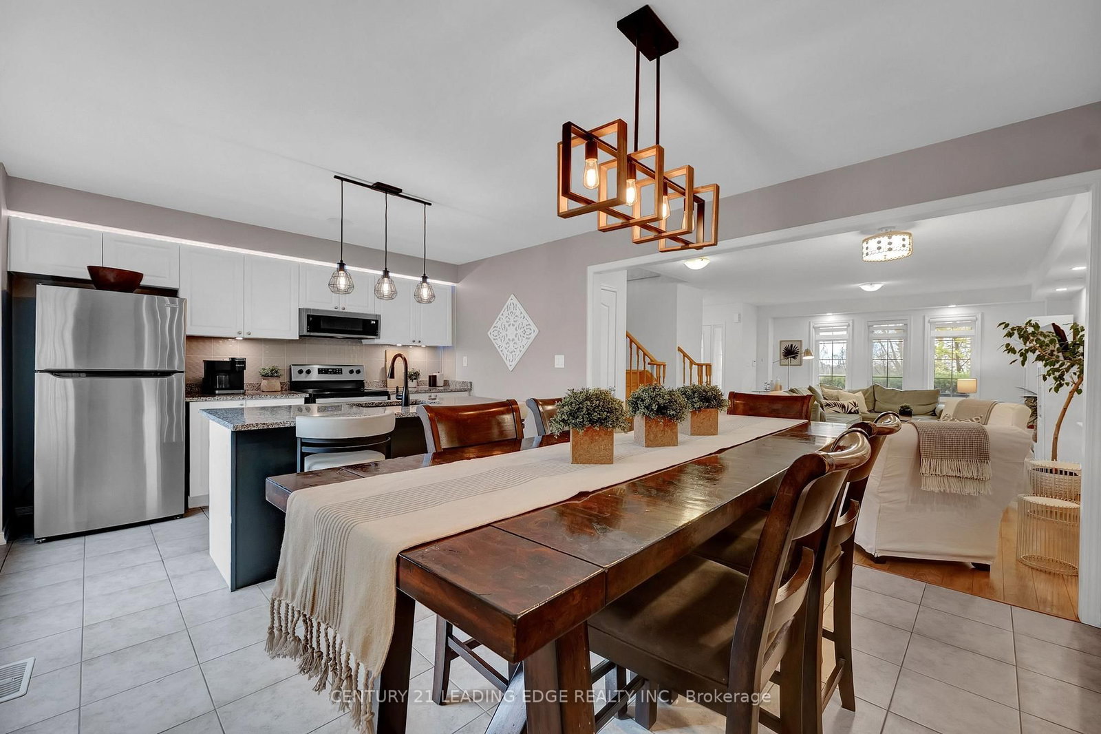 178 W Britannia Avenue • Oshawa, ON photo 15