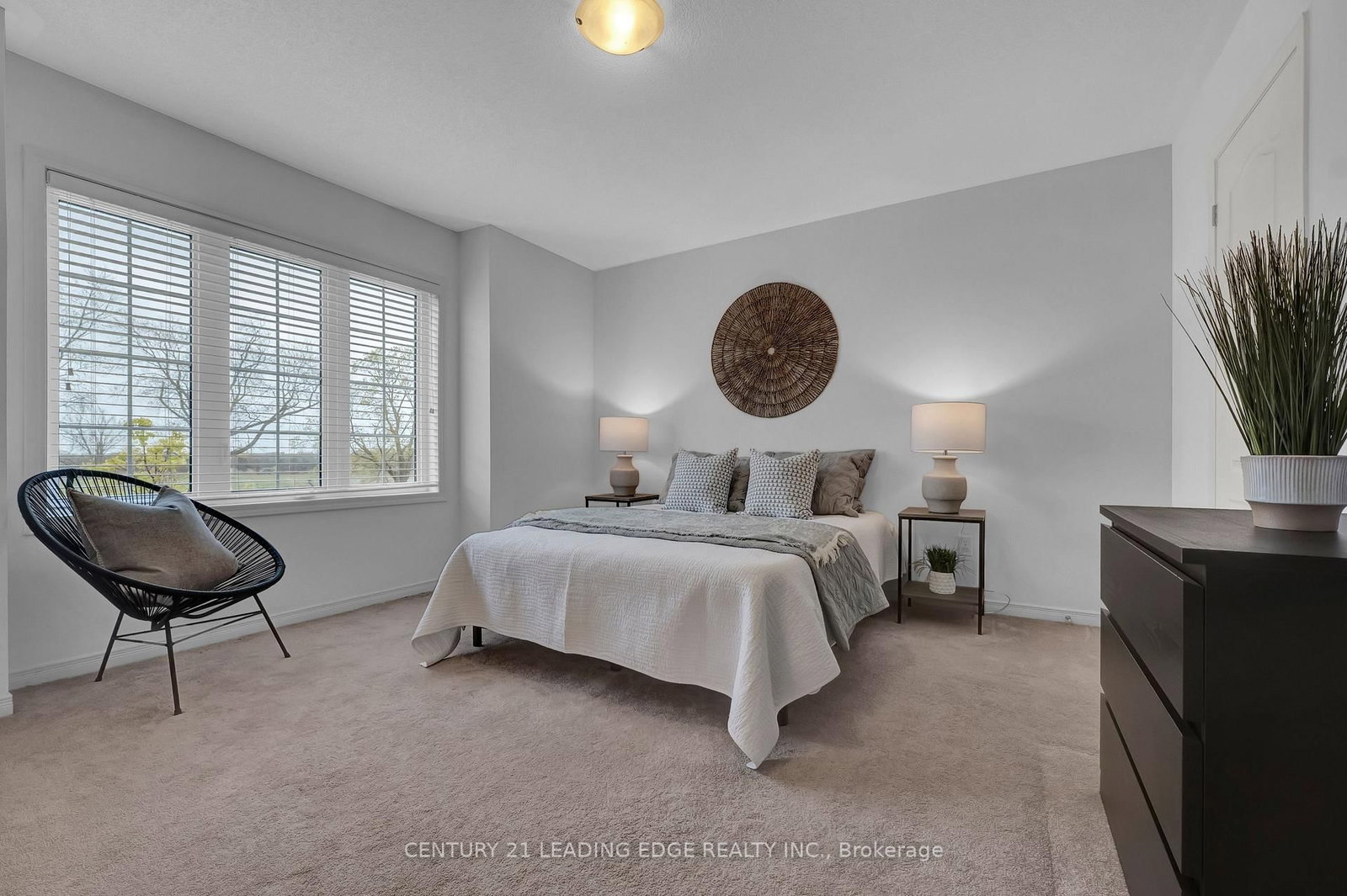 178 W Britannia Avenue • Oshawa, ON photo 26