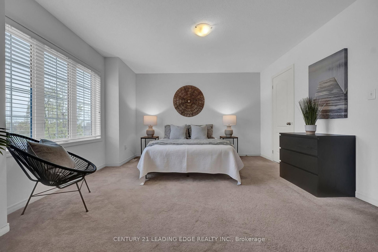 178 W Britannia Avenue • Oshawa, ON photo 27
