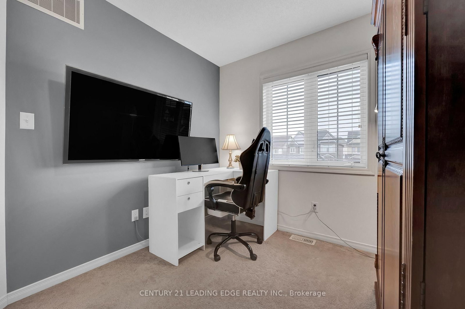 178 Britannia Avenue W - Photo 33
