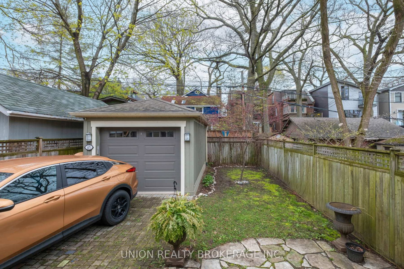 45 Spruce Hill Road - Photo 33