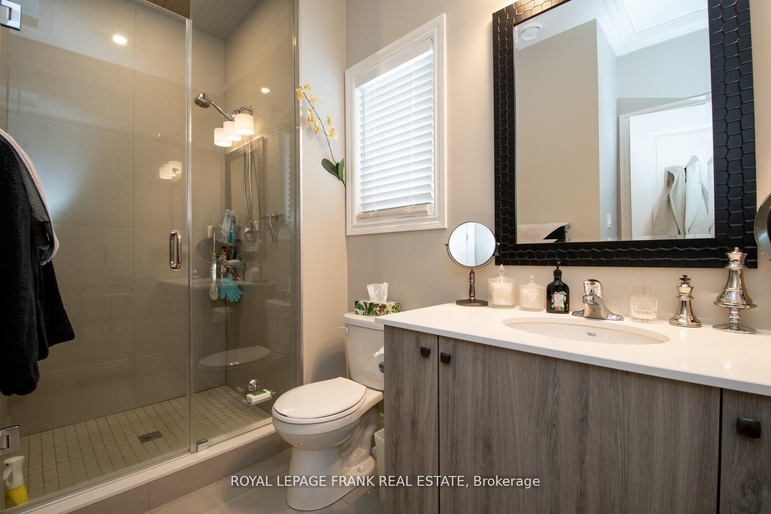 58 Vipond Road - Photo 11