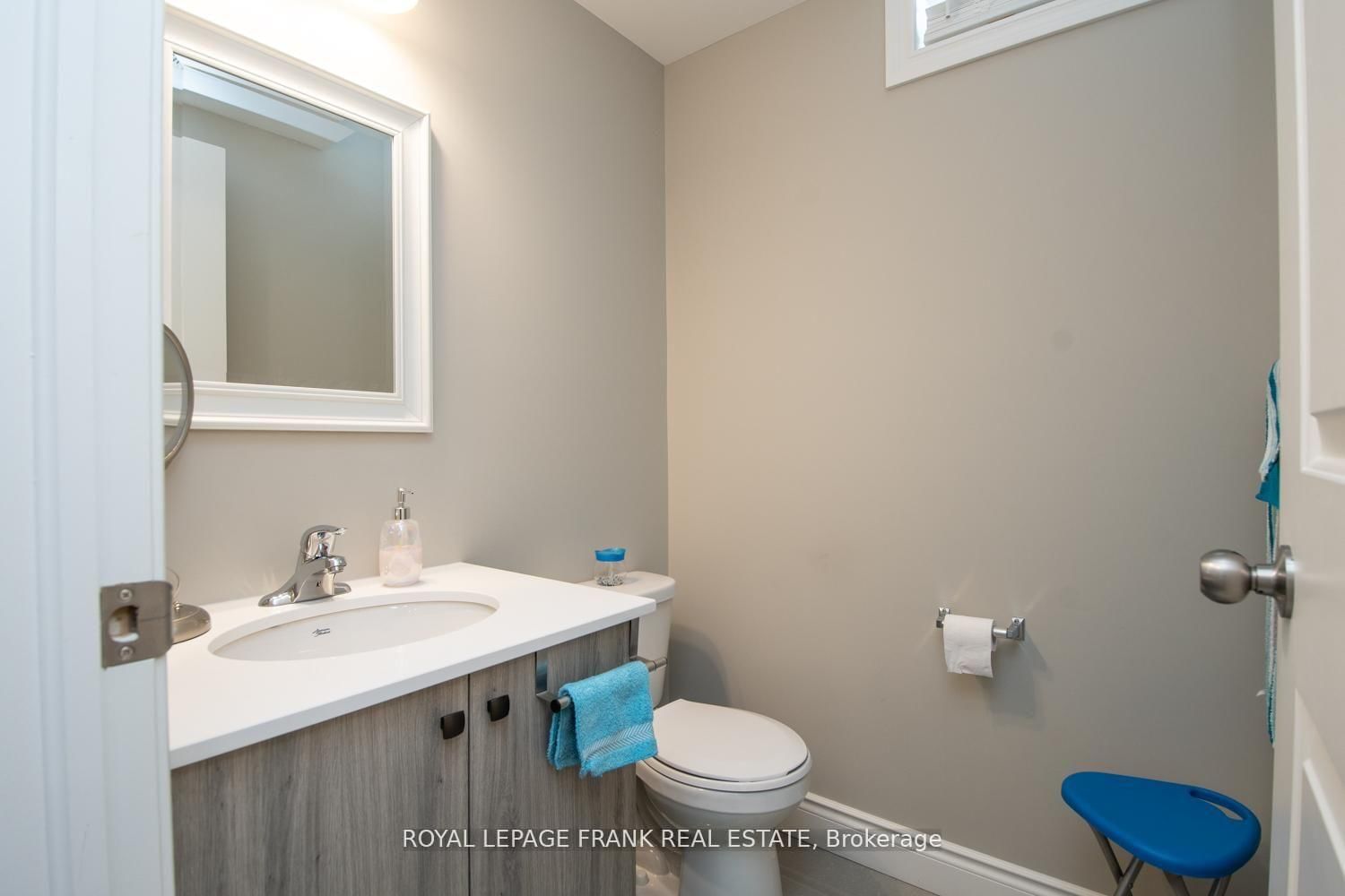 58 Vipond Road - Photo 19