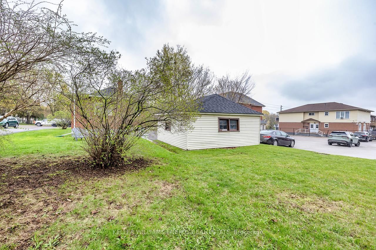 Listing Image 34