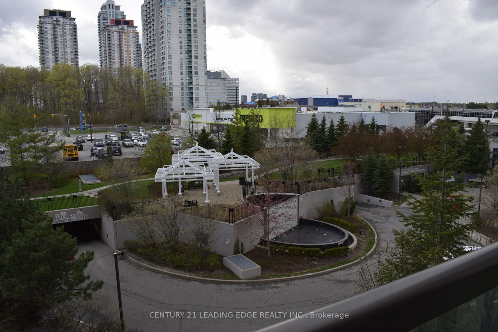 68 GRANGEWAY Avenue, Unit 501 - Photo 10