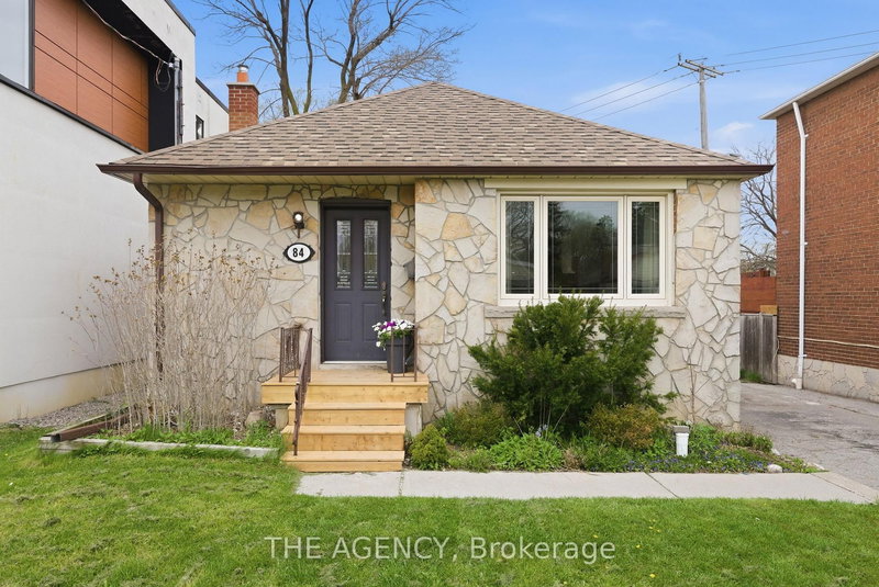 84 Clonmore Dr, Toronto, M1N 1X8 | Image 2