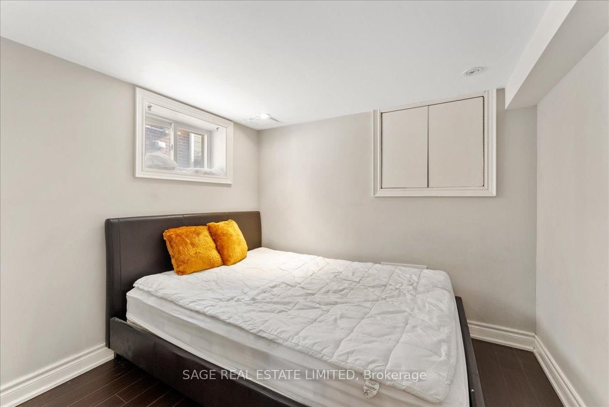 207 Cedarvale Avenue, Unit Lower - Photo 18