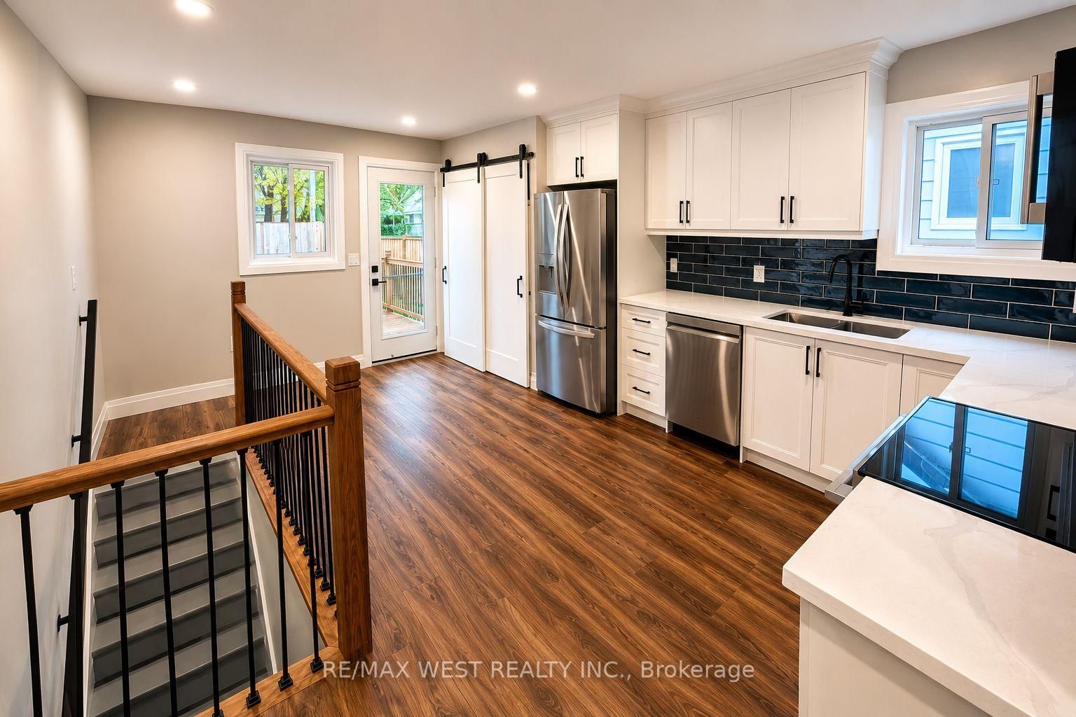 11 Pine Street - Photo 15