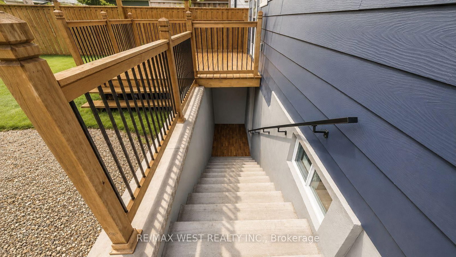 11 Pine Street - Photo 27