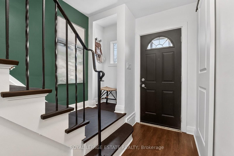 87 Midland Ave, Toronto, M1N 3Z8 | Image 3
