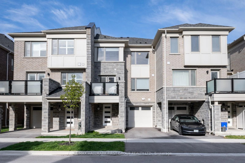 3359 Thunderbird Prom, Pickering, Ontario