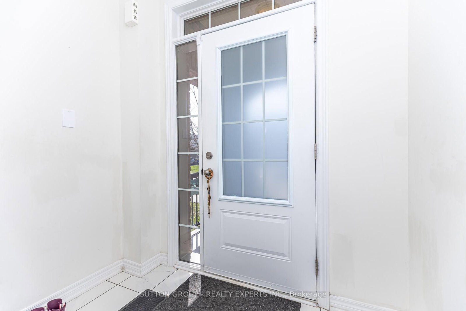130 Ice Palace Crescent - Photo 3