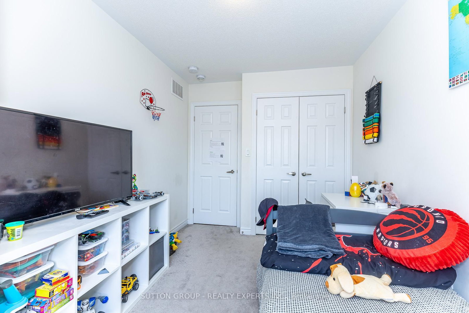 130 Ice Palace Crescent - Photo 33