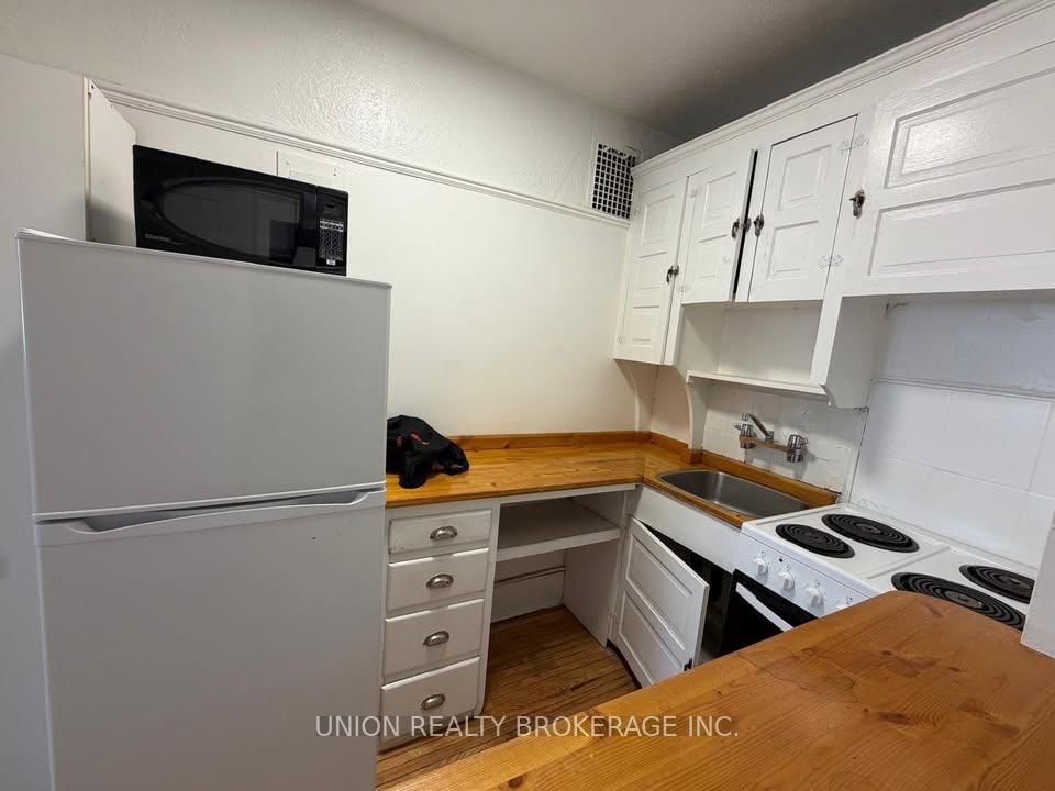 84 Willow Avenue, Unit 35 - Photo 6