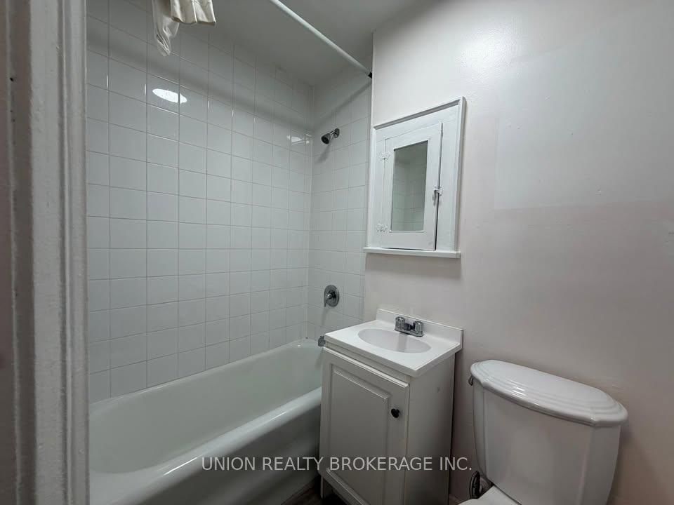 84 Willow Avenue, Unit 35 - Photo 9