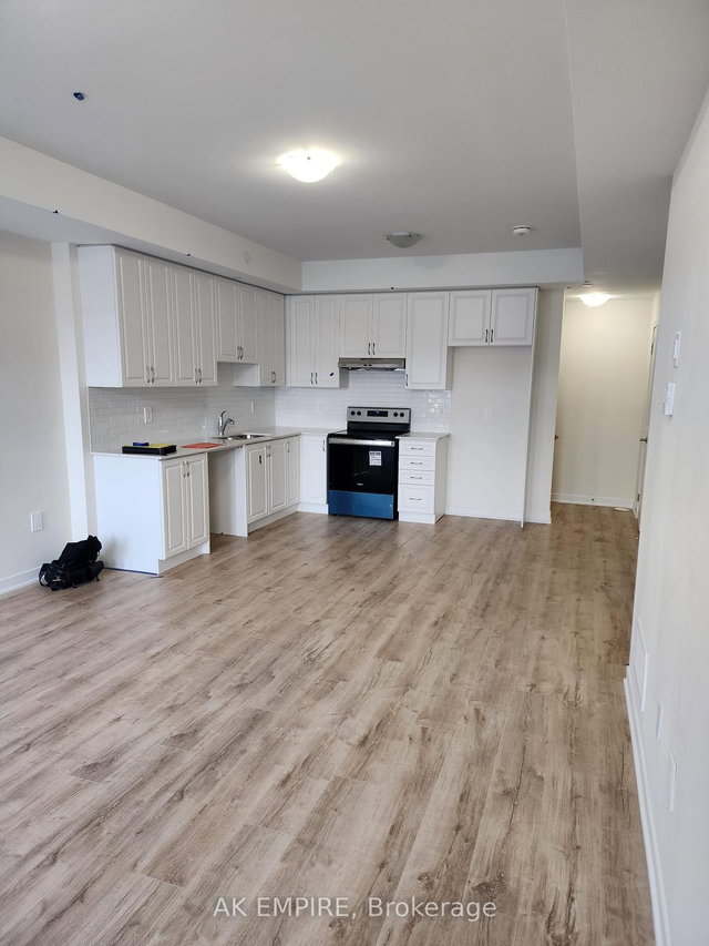 306 - 755 Omega Drive