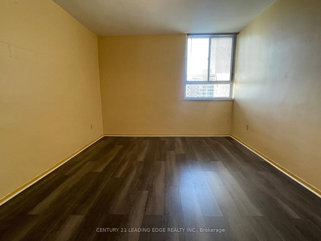 2411 - 5 Massey Square