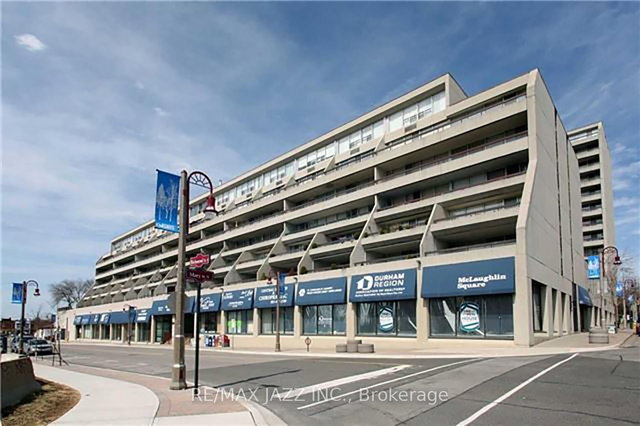 Ph 7 - 55 William Street E