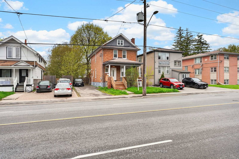 90 Park Rd S, Oshawa, L1J 4G9 | Image 2
