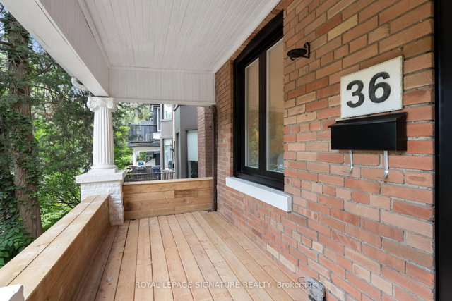 Upper - 36 Tennis Crescent