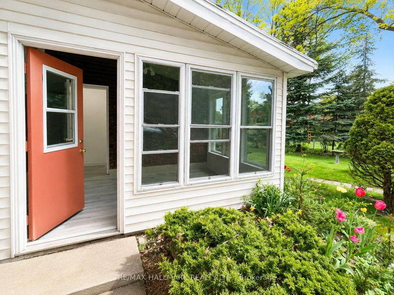 Bsmt - 162 Wishing Well Dr, Toronto, M1T 1K1 | Image 2