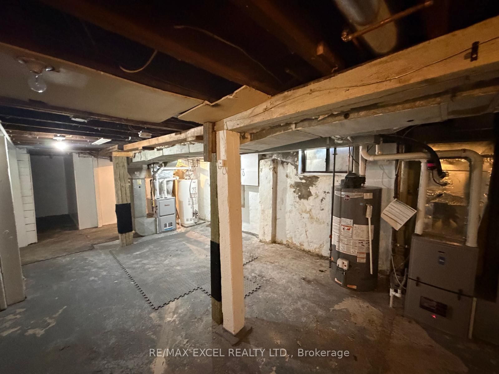 515 Warden Avenue, Unit Main Flr & Bsmt, Unit A - Photo 11