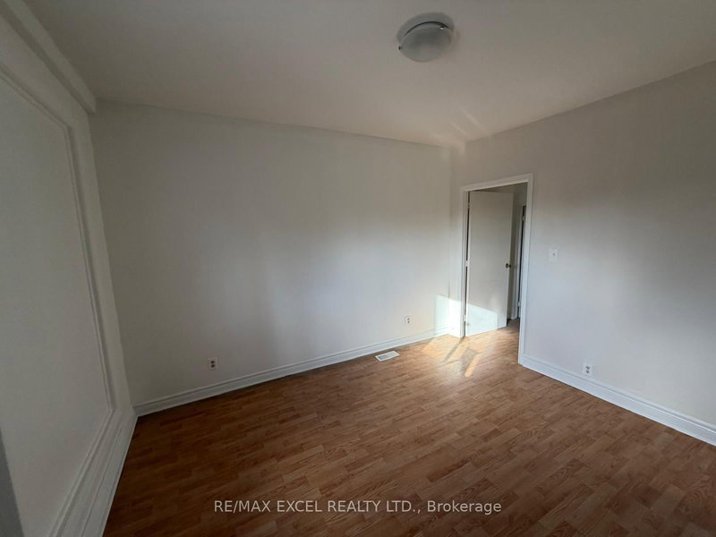 Main Flr & Bsmt, Unit A - 515 Warden Ave, Toronto, M1L 3Z2 | Image 2