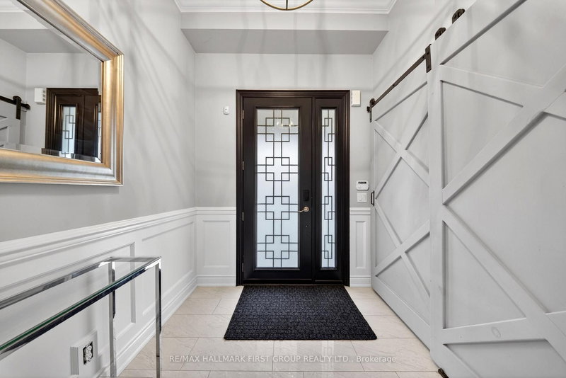 121 Blackwell Cres, Oshawa, L1L 0C1 | Image 2