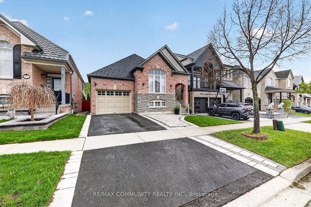 25 Loughlin Hill Crescent E