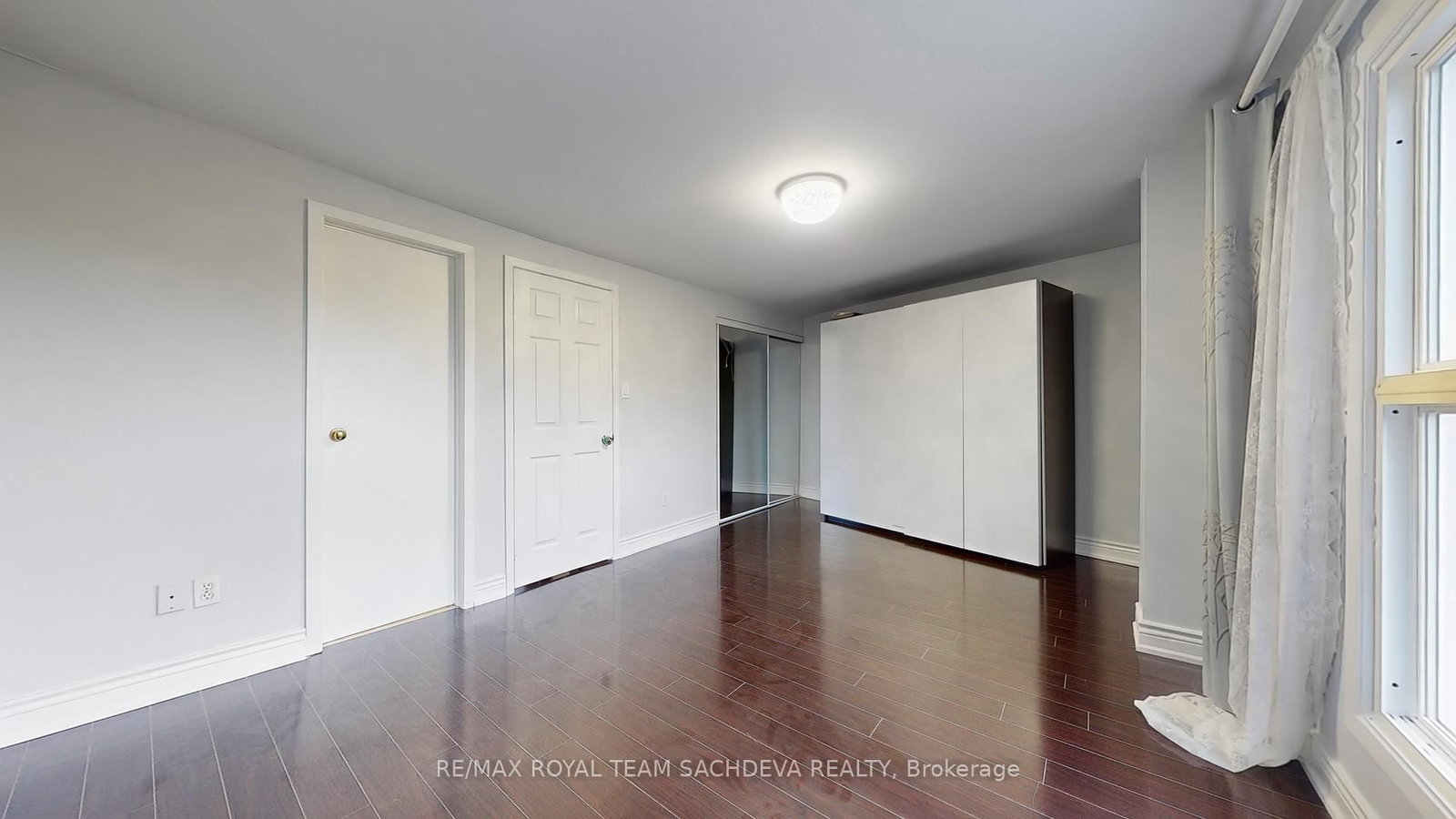 111 Huntingdale Boulevard, Unit 19 - Photo 17
