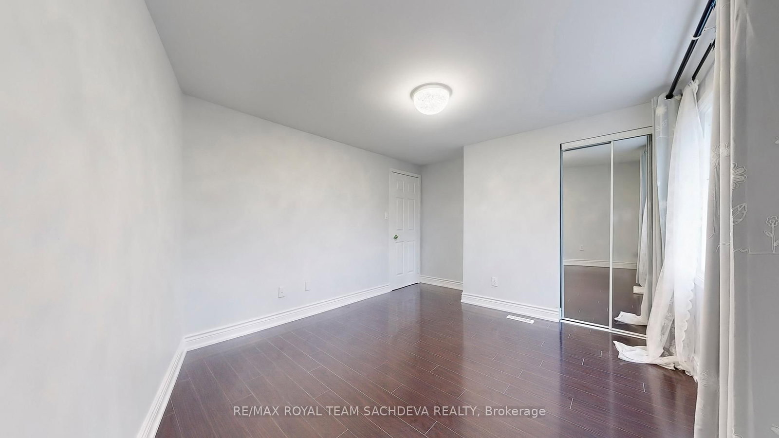 111 Huntingdale Boulevard, Unit 19 - Photo 20