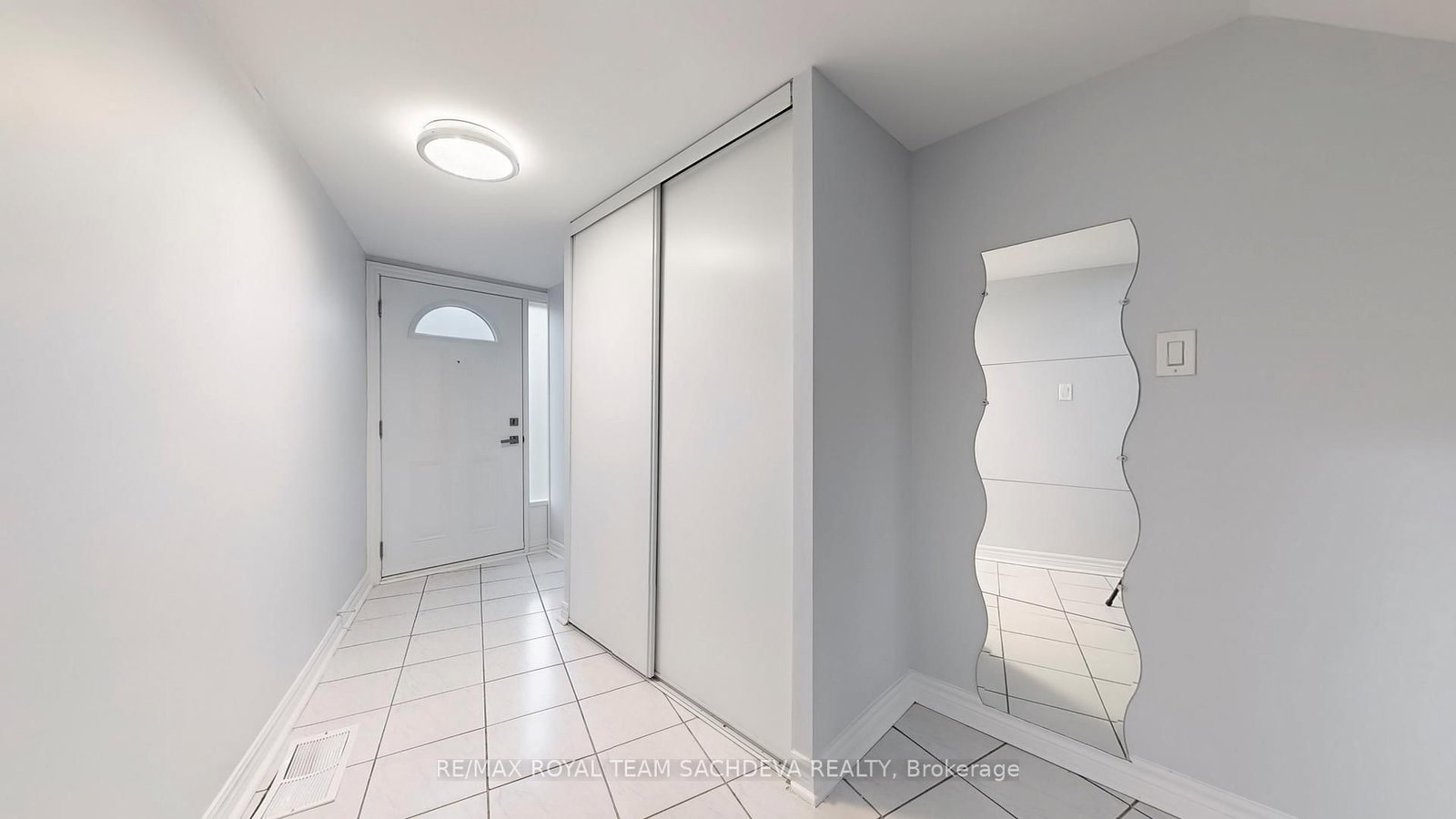 111 Huntingdale Boulevard, Unit 19 - Photo 26