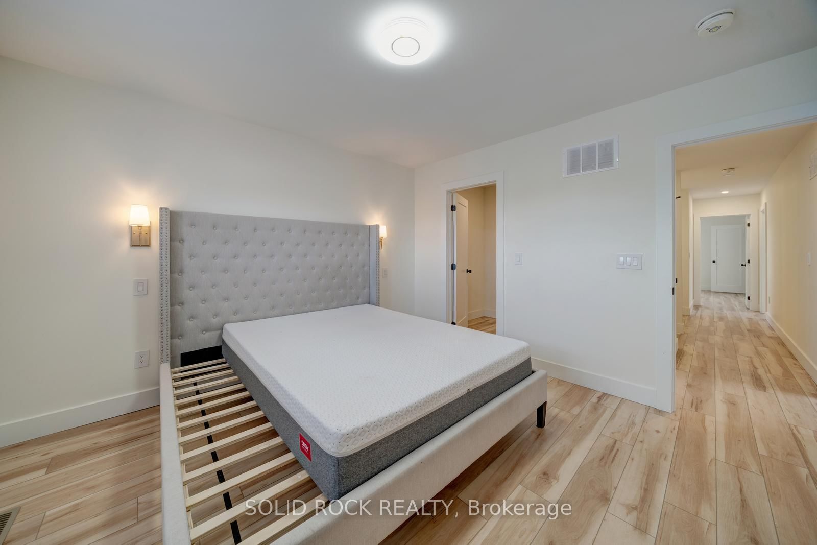781 Oliva St, Pickering, view 16