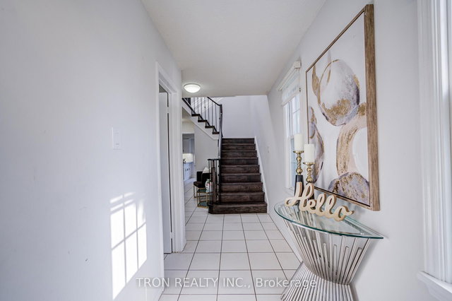 256 Alexmuir Boulevard