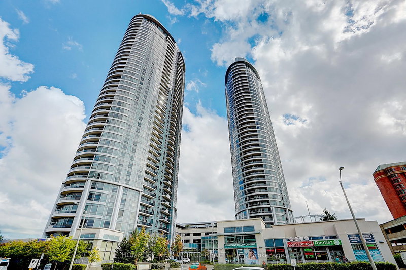 923 - 135 VILLAGE GREEN Sq, Toronto, M1S 0G4 | Image 2