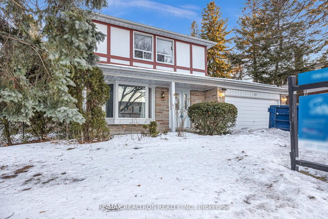 Full Bsmnt - 15 Pipers Green Avenue