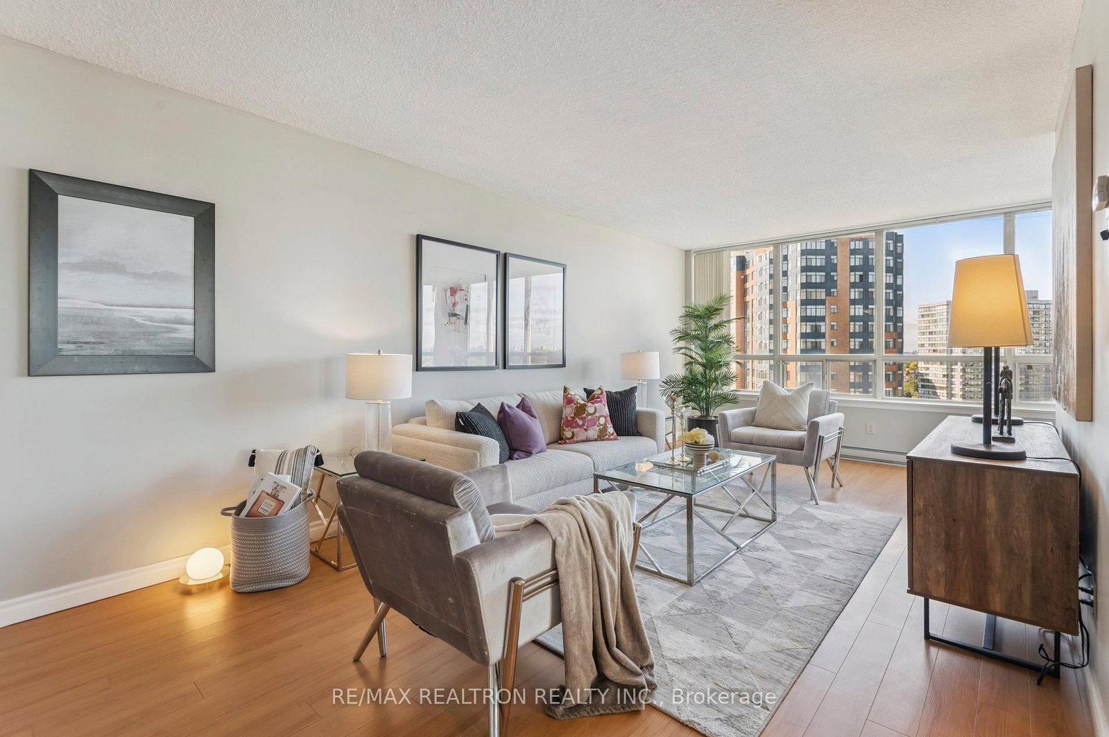 1503-150 Alton Towers Circle, Toronto, ON, photo 4