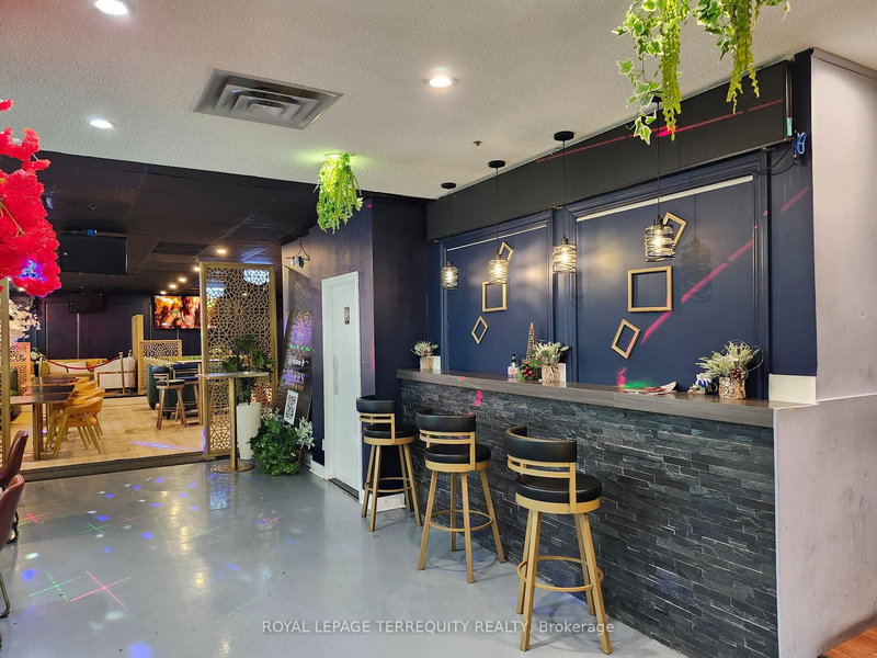 1 - 1370 Birchmount Rd, Toronto, M1P 2E3 | Image 3
