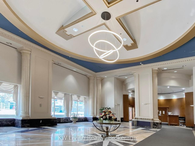 1007 - 18 Lee Centre Drive