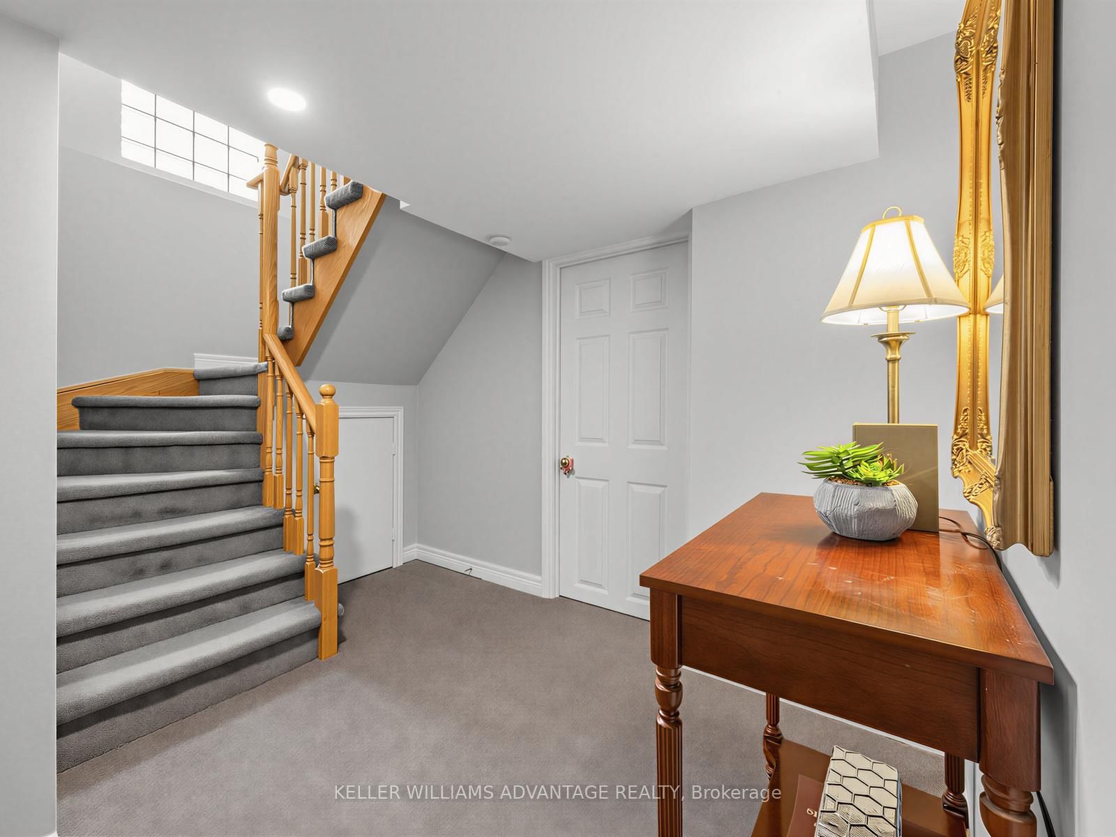 98 Coalport Drive - Photo 26