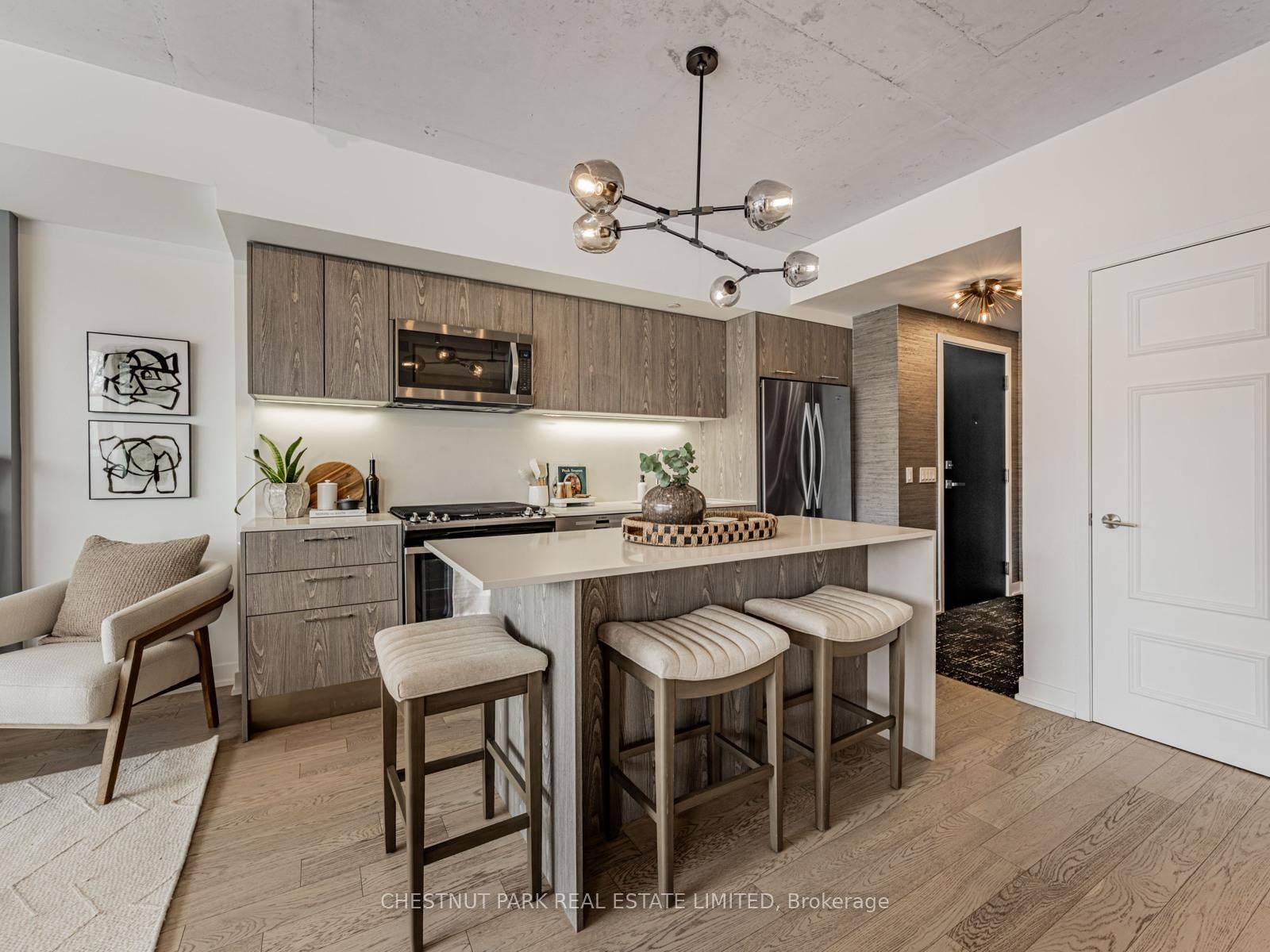 630 Kingston Road, Unit 201 - Photo 3