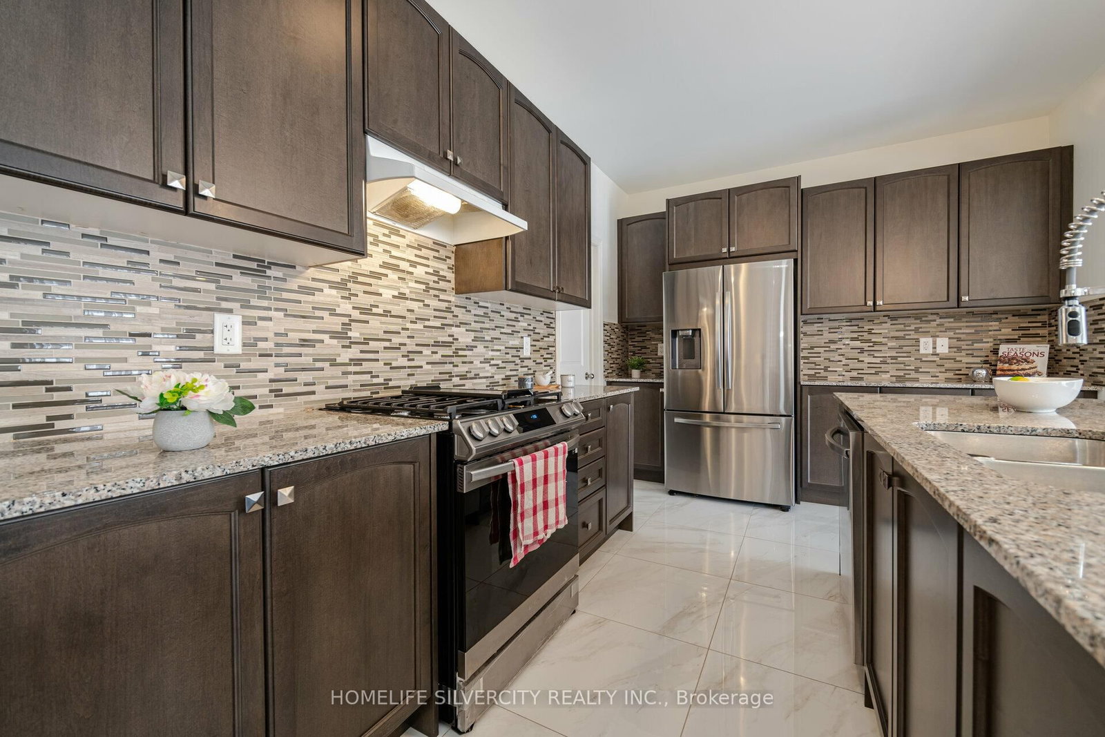 24 Dumaine Street - Photo 21