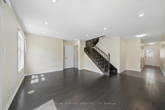 3 Westbury Way