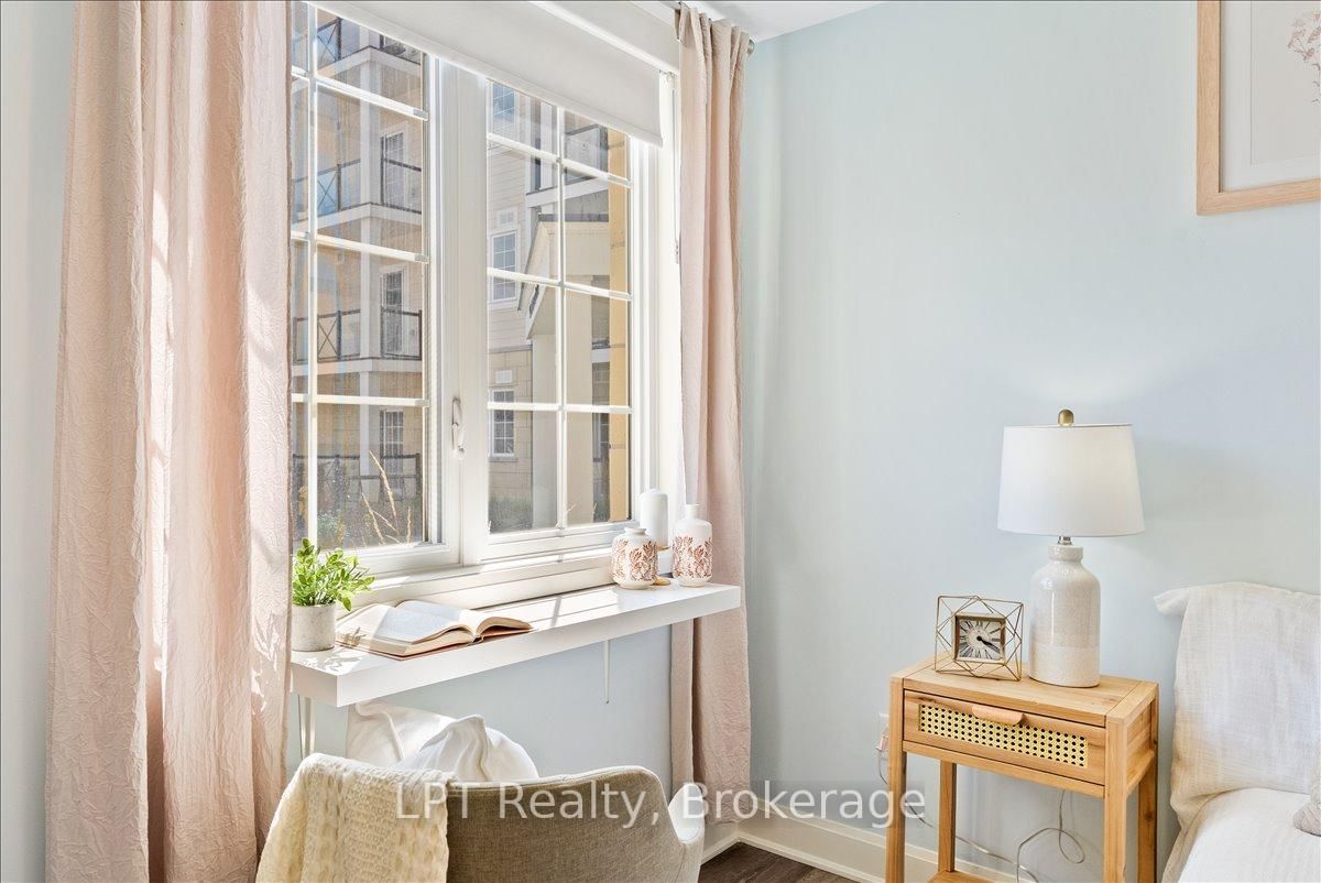 50 Lakebreeze Drive, Unit 102 - Photo 25