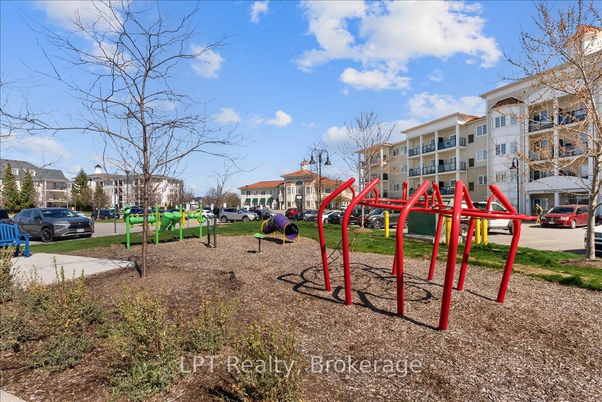 50 Lakebreeze Drive, Unit 102 - Photo 42