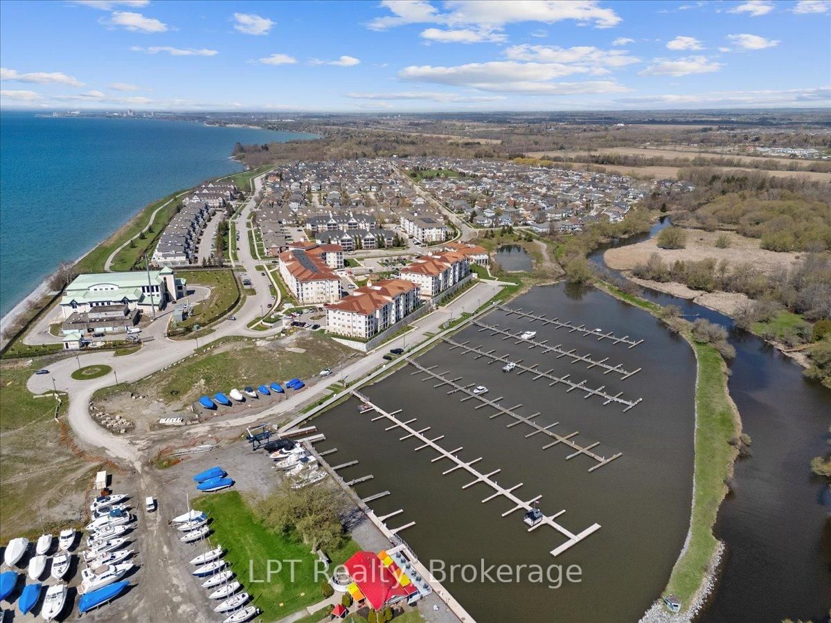 50 Lakebreeze Drive, Unit 102 - Photo 45